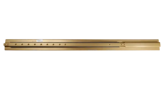 MC62557-004_FRONT_SEAT_TRACK_PIPER
